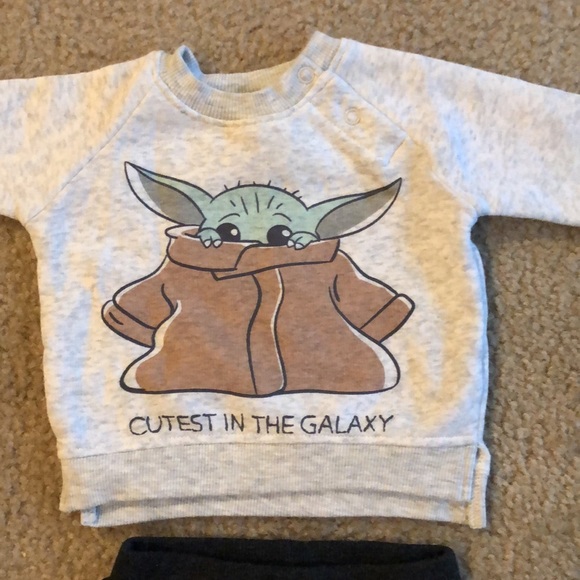 Star Wars “the child” sweatshirt & pants set - Picture 2 of 6